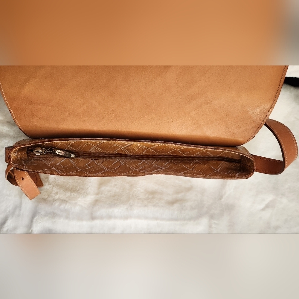 Never Used Vintage Petusco handbag - Picture 2 of 12